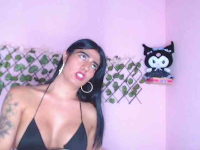 ZachaTompson Live Webcam on BongaCams
