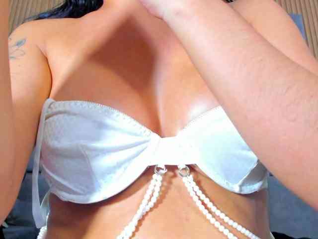 ZachaTompson Sex Cam Show