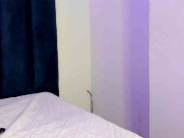 sasha-05 webcam