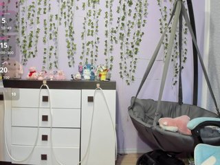 Mikka-Mi Porn Show