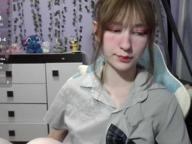 Mikka-Mi live cam on BongaCams