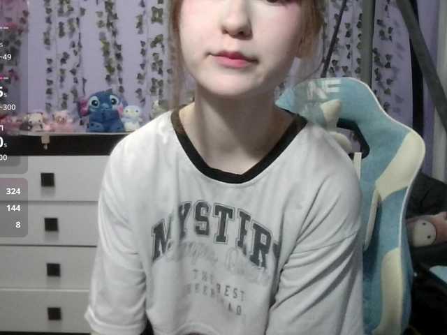 Mikka-Mi live cam on BongaCams