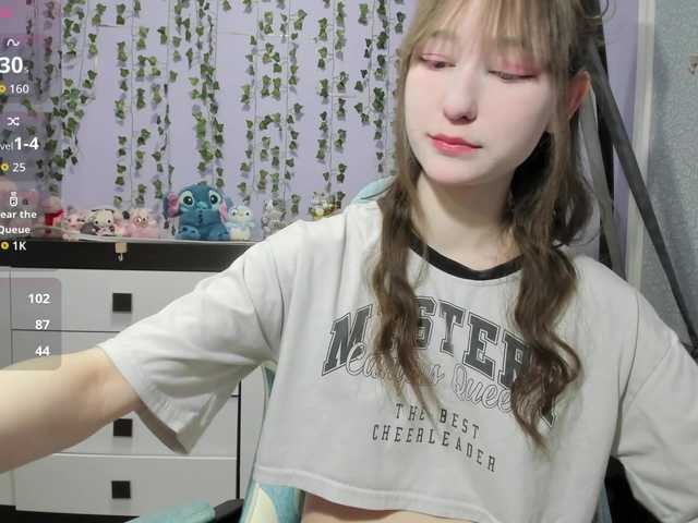 Mikka-Mi live cam on BongaCams