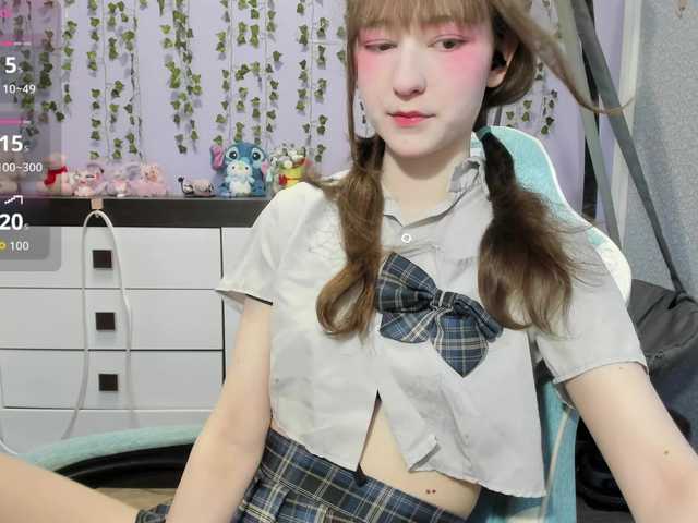 Mikka-Mi live cam on BongaCams