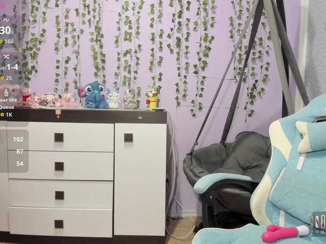 Mikka-Mi live cam on BongaCams