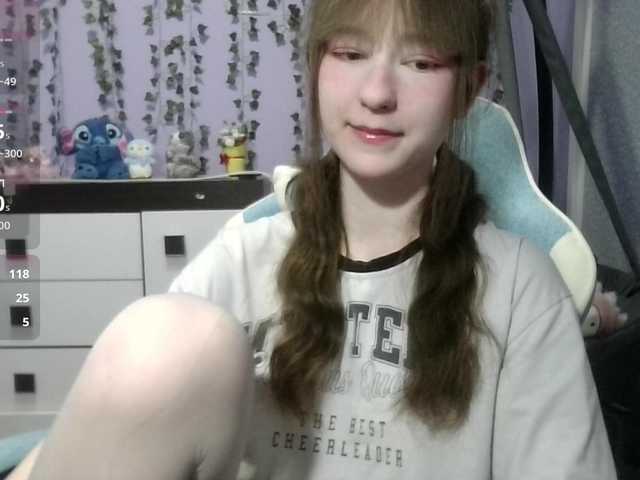 Mikka-Mi live cam on BongaCams