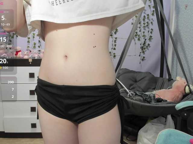 Mikka-Mi live cam on BongaCams