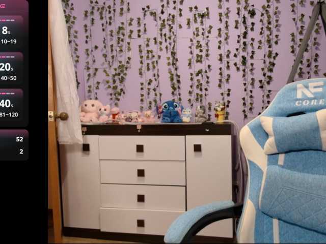 Mikka-Mi live cam on BongaCams