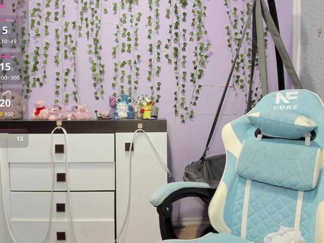 Mikka-Mi live cam on BongaCams