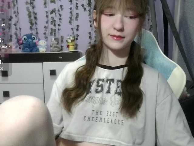 Mikka-Mi live cam on BongaCams