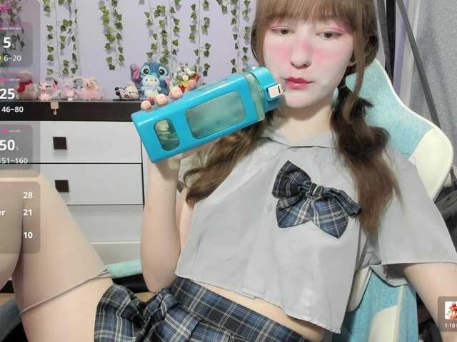 Mikka-Mi live cam on BongaCams