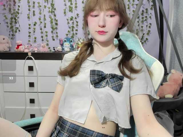 Mikka-Mi live cam on BongaCams