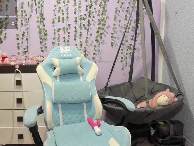 Mikka-Mi live cam on BongaCams