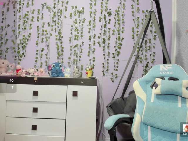 Mikka-Mi live cam on BongaCams