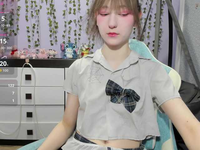 Mikka-Mi live cam on BongaCams