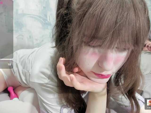 Mikka-Mi live cam on BongaCams