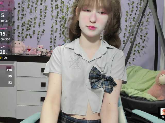 Mikka-Mi live cam on BongaCams
