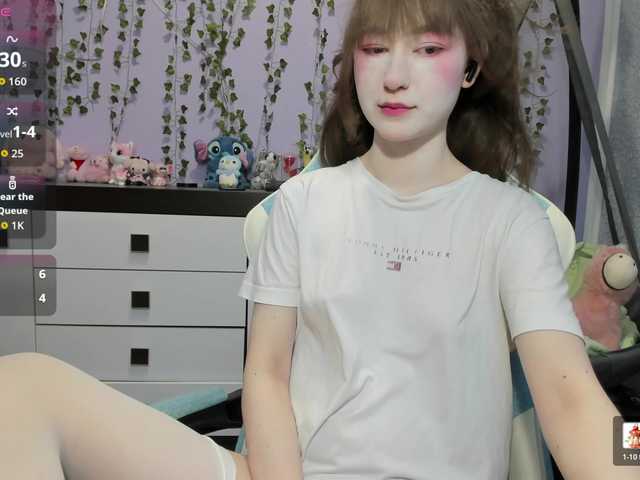 Mikka-Mi live cam on BongaCams