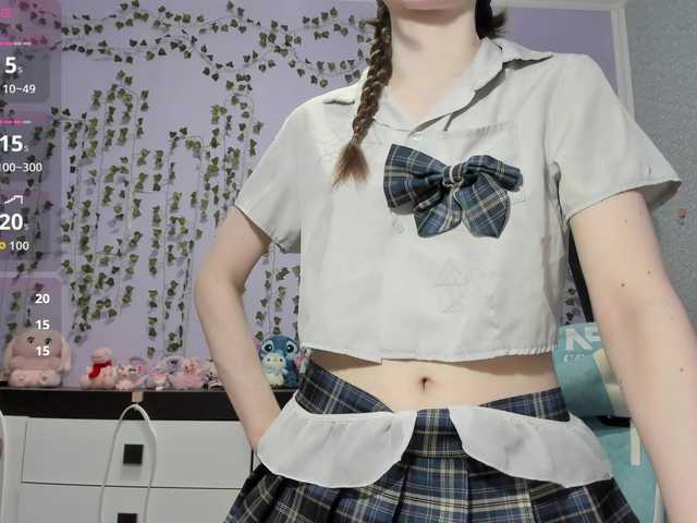 Mikka-Mi live cam on BongaCams