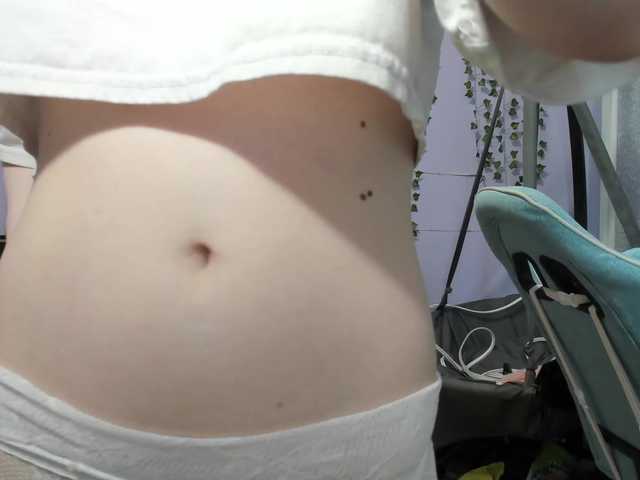 Mikka-Mi live cam on BongaCams