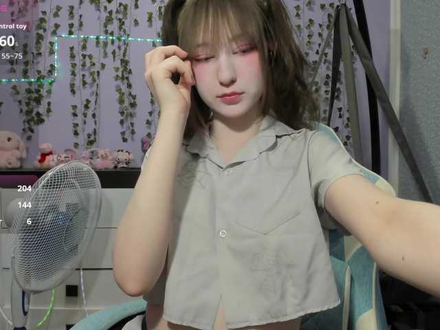 Mikka-Mi live webcam show