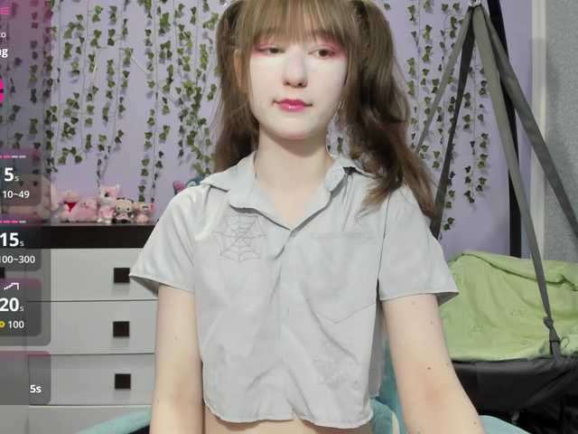 Mikka-Mi live cam on BongaCams