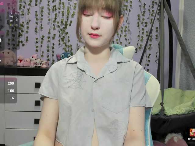 Mikka-Mi live cam on BongaCams