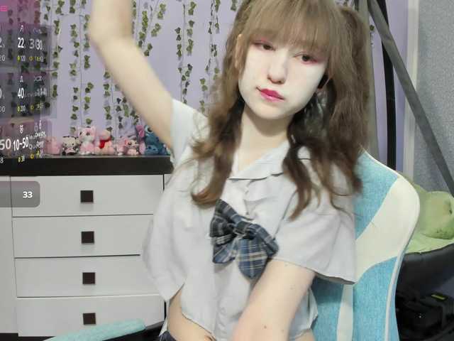 Mikka-Mi live cam on BongaCams