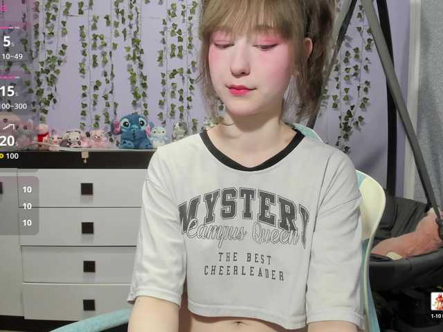 Mikka-Mi live cam on BongaCams