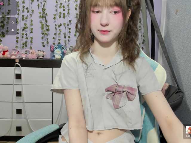 Mikka-Mi live cam on BongaCams