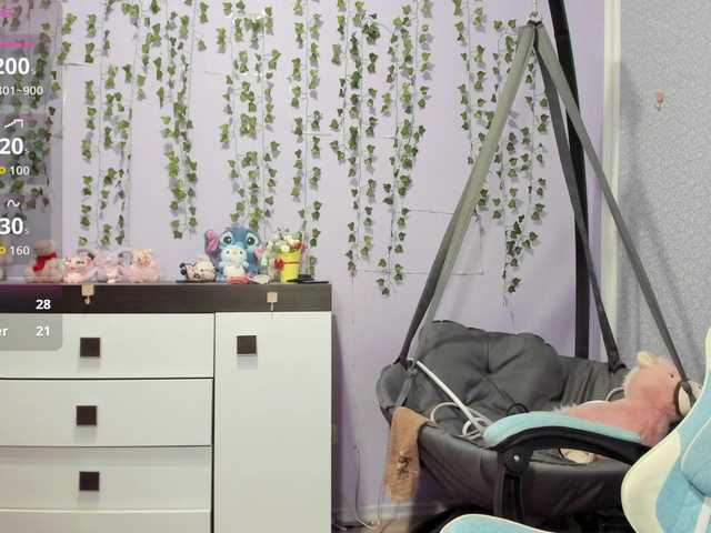 Mikka-Mi live cam on BongaCams