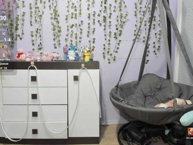 Mikka-Mi live cam on BongaCams