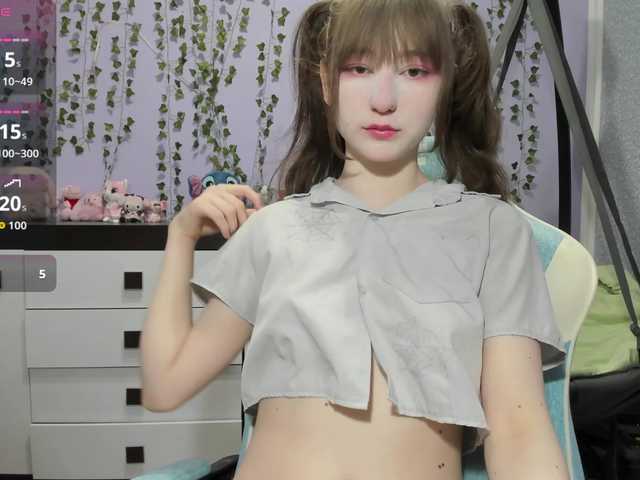 Mikka-Mi live cam on BongaCams