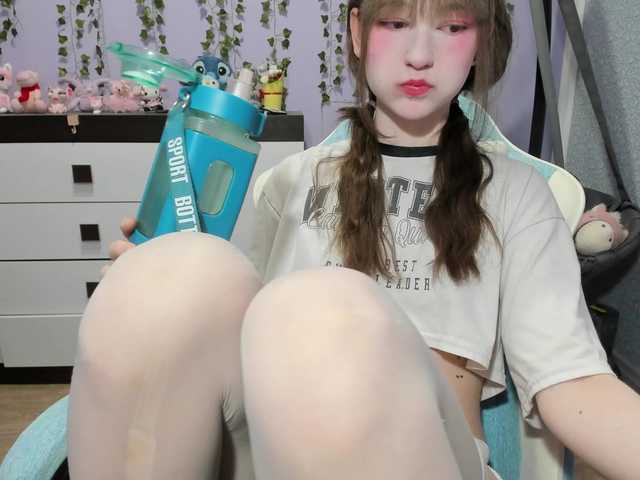 Mikka-Mi live cam on BongaCams