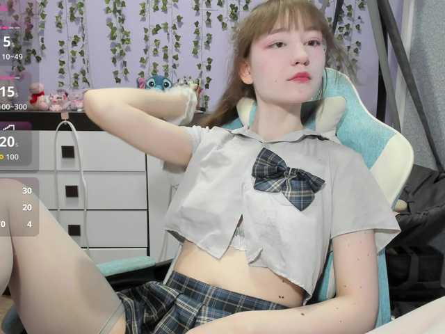 Mikka-Mi live cam on BongaCams