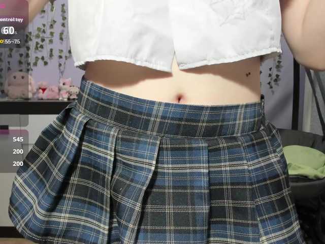 Mikka-Mi live cam on BongaCams