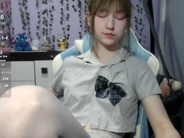 Mikka-Mi live cam on BongaCams