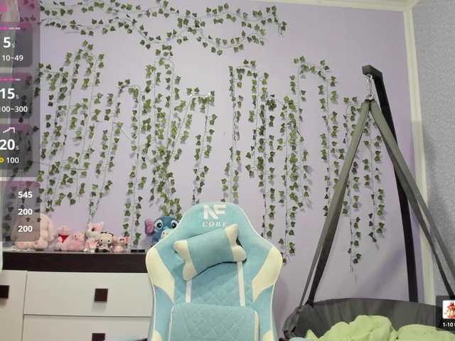 Mikka-Mi live cam on BongaCams