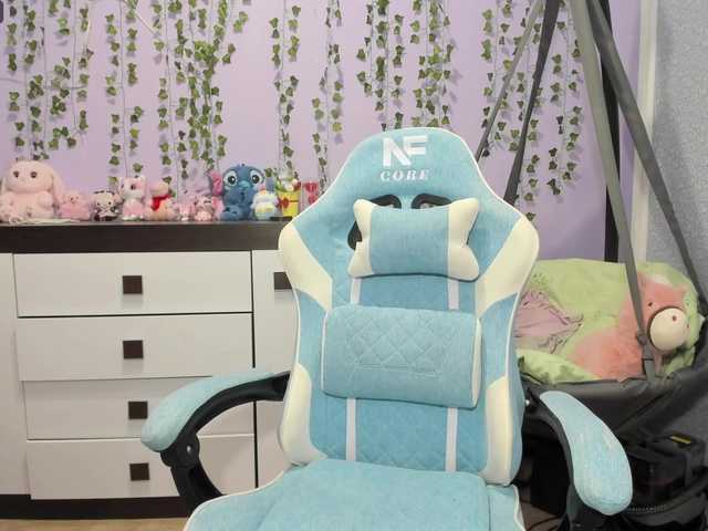 mikka-mi live sex show