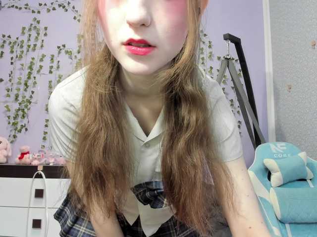 Mikka-Mi live cam on BongaCams