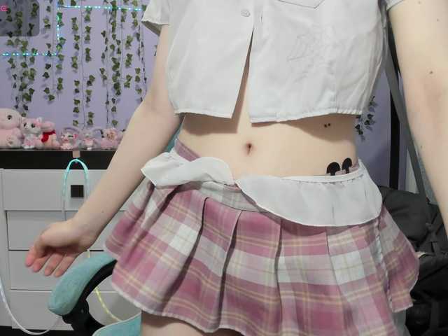 Mikka-Mi live cam on BongaCams