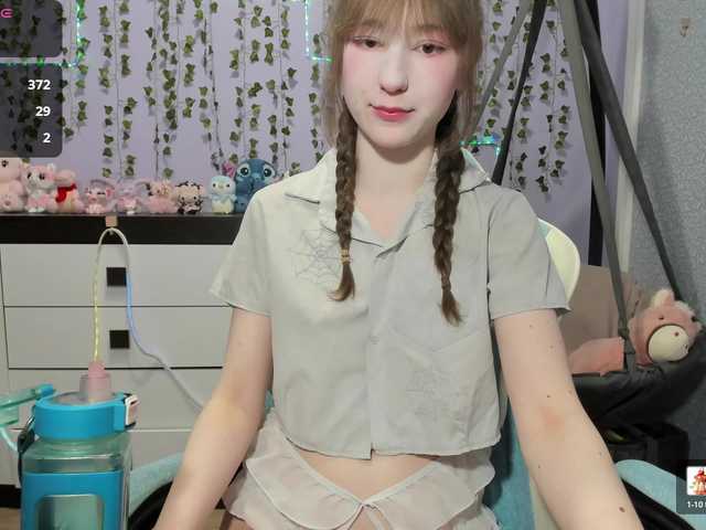 Mikka-Mi live cam on BongaCams