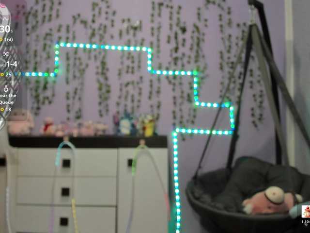 Mikka-Mi live cam on BongaCams