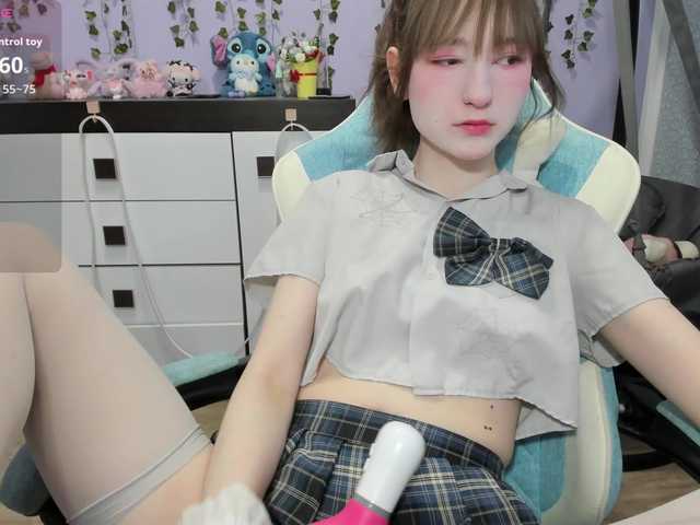 Mikka-Mi live cam on BongaCams