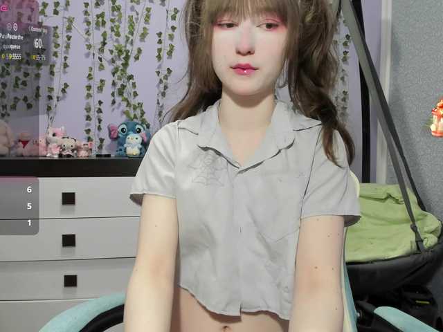 Mikka-Mi live cam on BongaCams