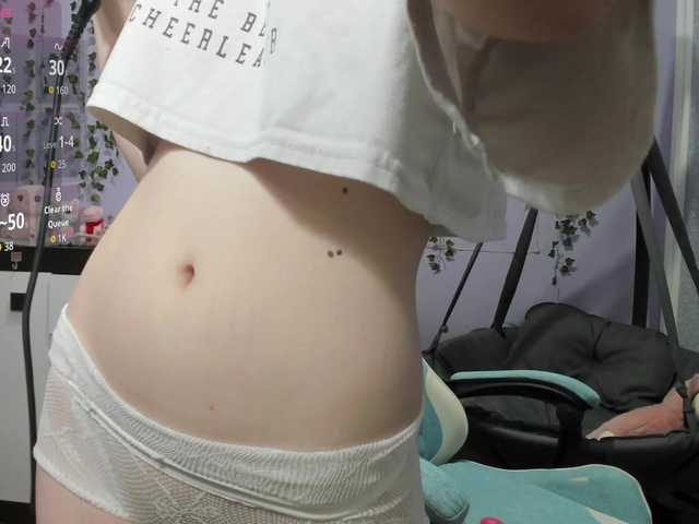 Mikka-Mi live cam on BongaCams