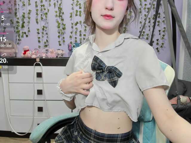 Mikka-Mi live cam on BongaCams
