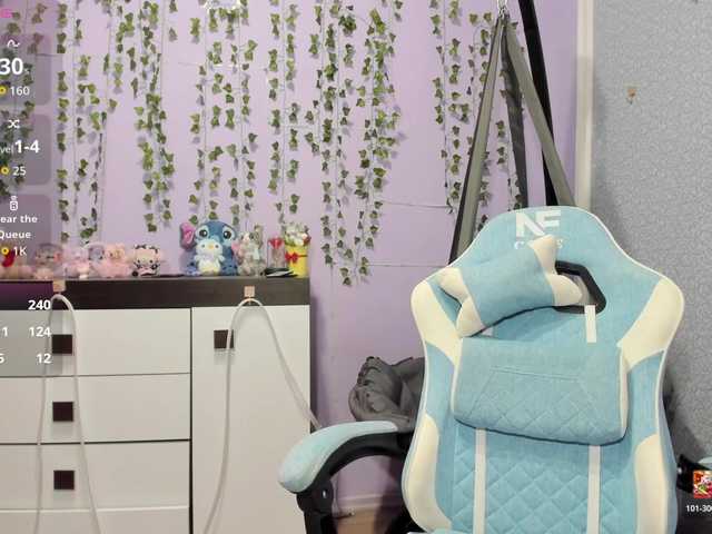 Mikka-Mi live cam on BongaCams