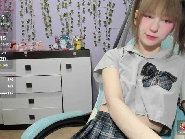 Mikka-Mi live cam on BongaCams