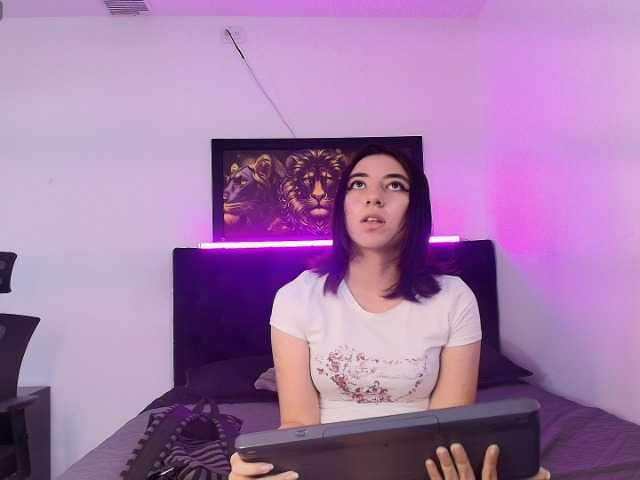 RaechelMorgan live cam on BongaCams